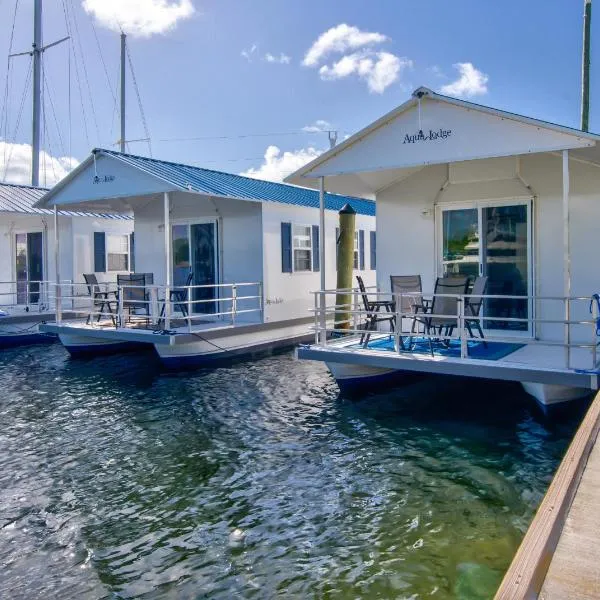 Aqua Lodges at Coconut Cay Rv and Marina, hotel u gradu 'Key Colony Beach'