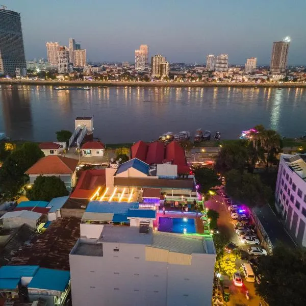 Pooltop Phnom Penh, hotel in Phnom Penh