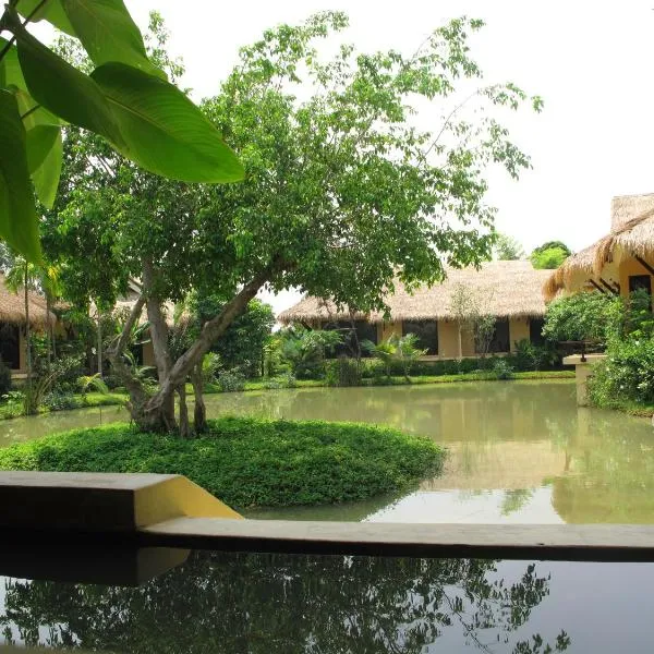 IngNatee Resort, hotel i Pathum Thani