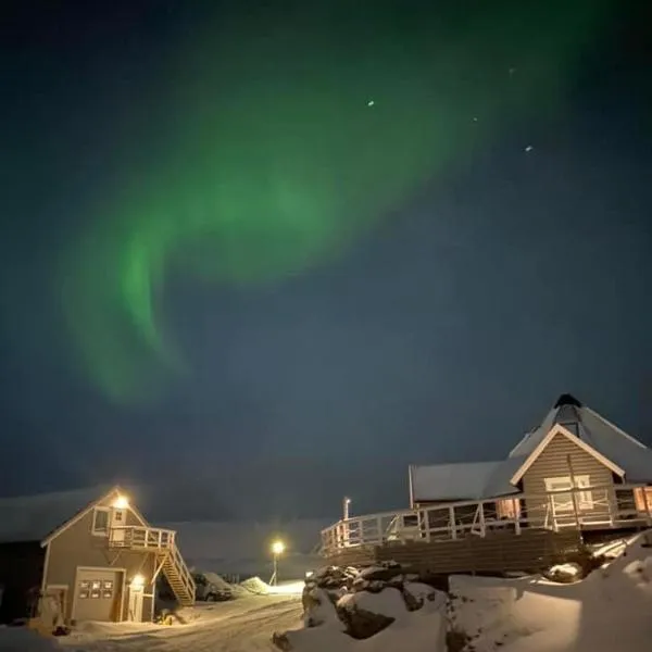 Cape Marina Lodge โรงแรมในSkarsvåg