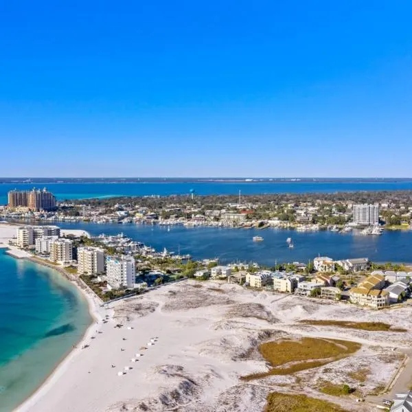 Beach Side Destin Retreat, hotel sa Destin