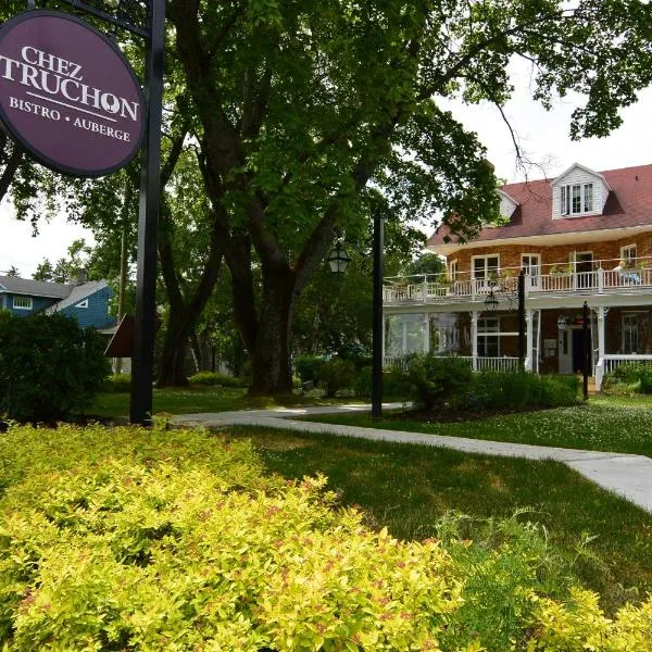 Chez Truchon Bistro-Auberge, viešbutis mieste La Malbaie