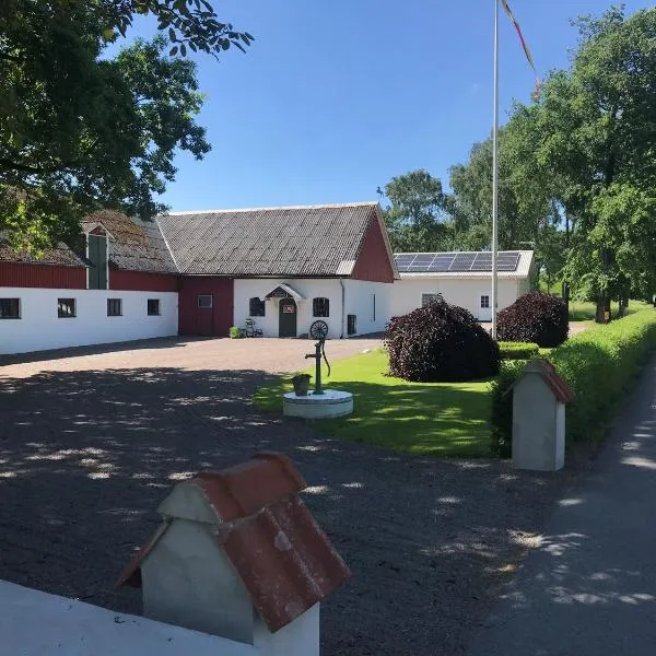 Fin lägenhet på Bjäre med nära till natur och nöje, hotel di Bastad