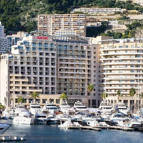 Riviera Marriott Hotel La Porte De Monaco, hotel en La Turbie