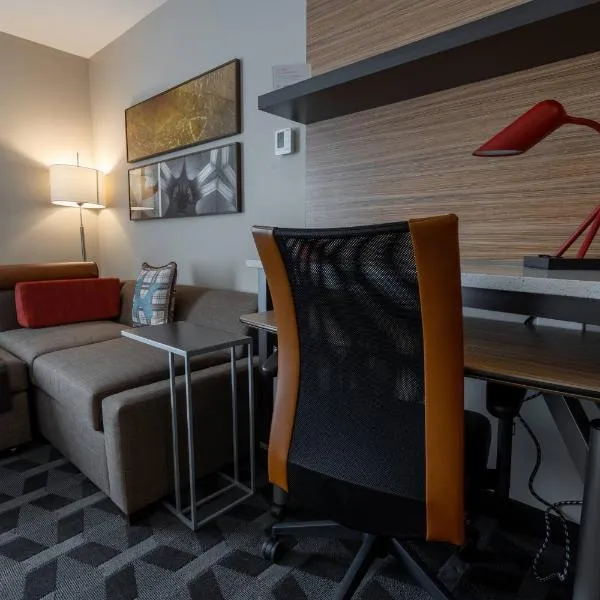 TownePlace Suites by Marriott Clinton, hotel in Flemington