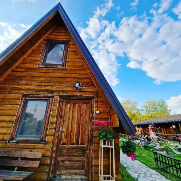 Lolini bungalovi, hotel u Novom Sadu