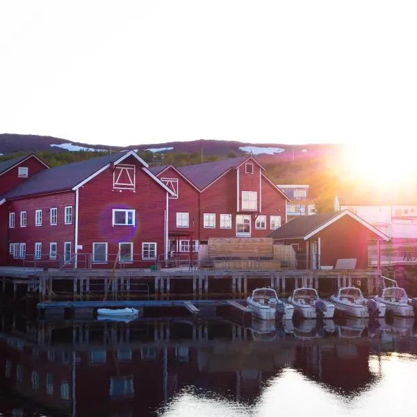 Båtsfjord Brygge - Arctic Resort โรงแรมในBåtsfjord