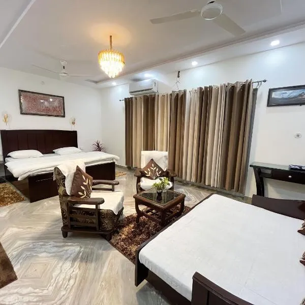 Alibaba’s Indiana Homestay, hotel em Agra