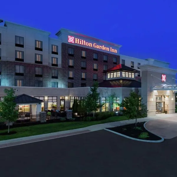 Hilton Garden Inn Akron, khách sạn ở Akron