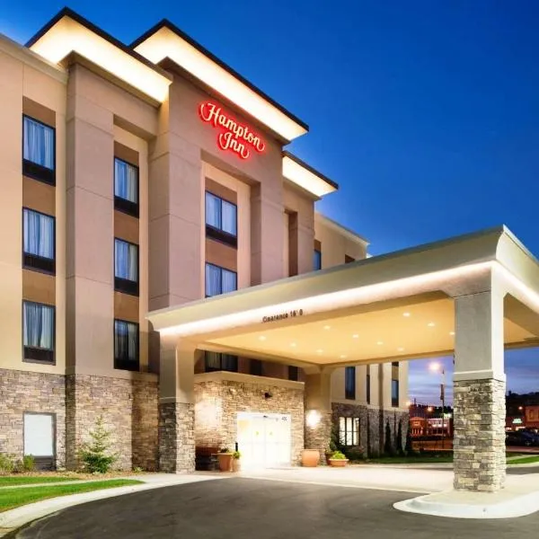 Hampton Inn Leavenworth: Leavenworth şehrinde bir otel