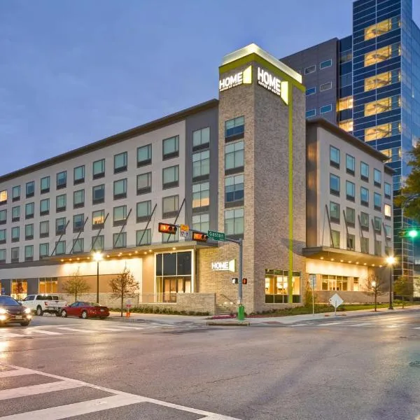 Home2 Suites by Hilton Dallas Downtown at Baylor Scott & White, hotel v destinácii Dallas