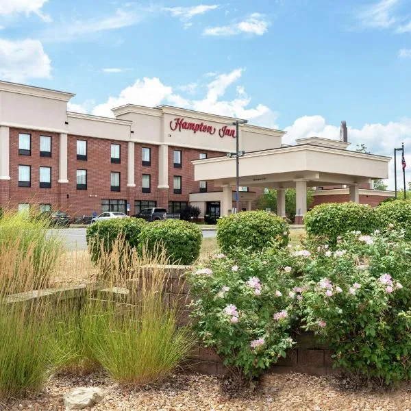 Hampton Inn Akron-South, khách sạn ở Akron