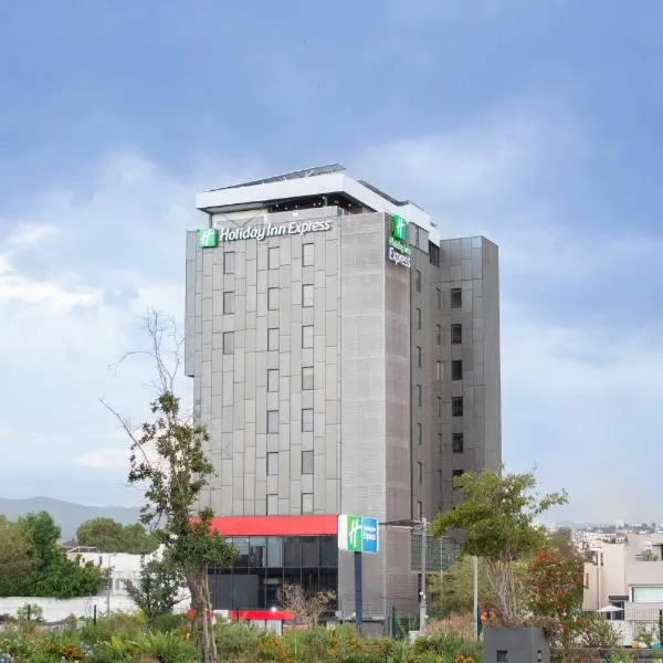 Holiday Inn Express Mexico City Satelite, an IHG Hotel, hotel di Mexico City