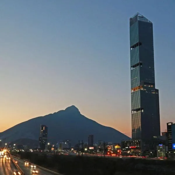 Hilton Garden Inn Monterrey Obispado, khách sạn ở Monterrey