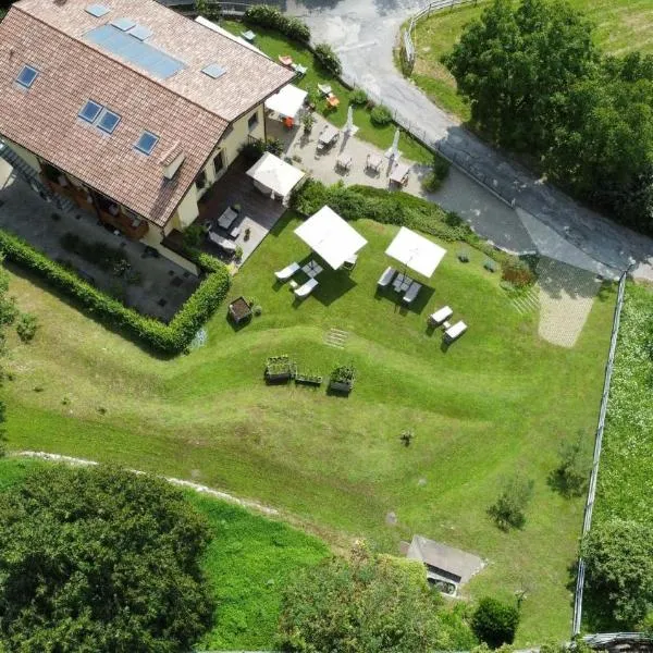 Agriturismo Deviscio, hotel i Lecco