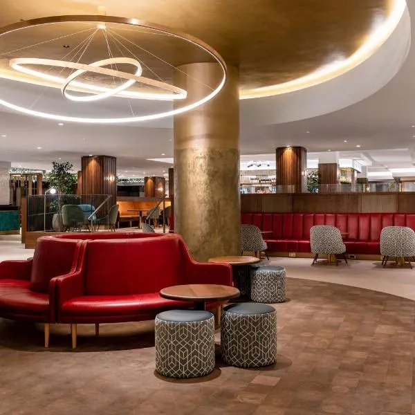 Hilton Birmingham Metropole Hotel، فندق في بيكينهيل