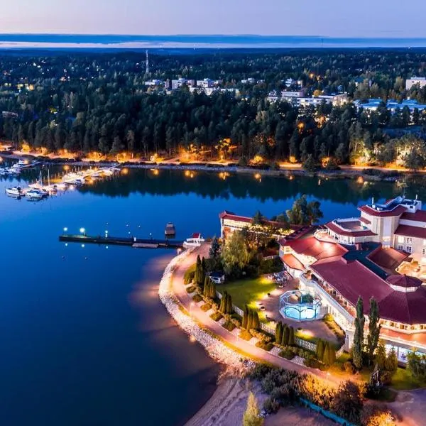 Naantali Spa Hotel – hotel w mieście Naantali