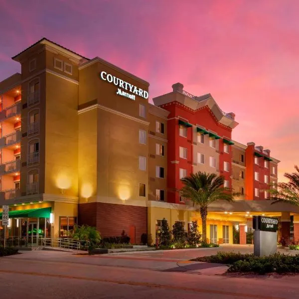 Courtyard by Marriott DeLand Historic Downtown, hotell sihtkohas Lake Helen