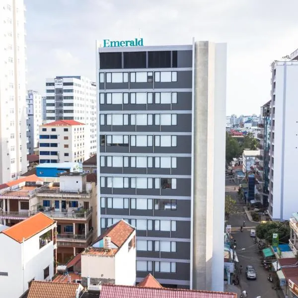 Emerald Hotel Residence, hotel in Phnom Penh