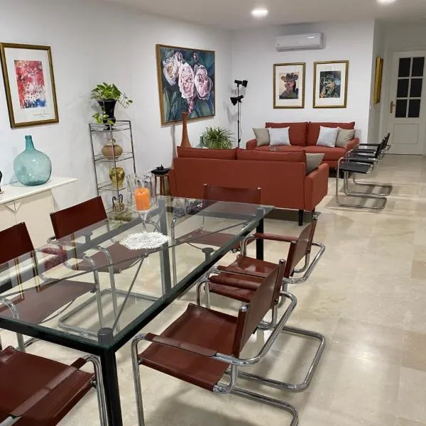 APARTAMENTO SAN JOSE, hotel di Palma del Río