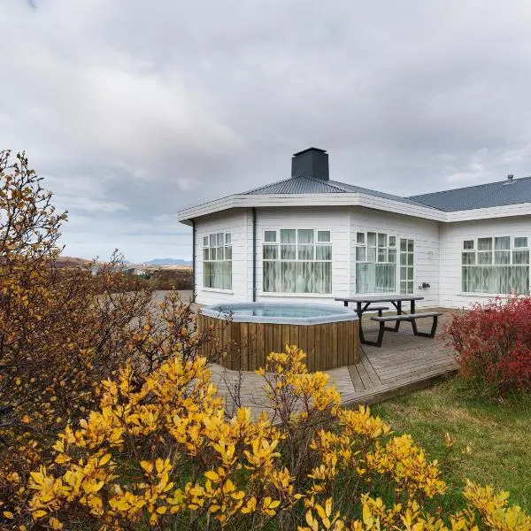 Hotel Grimsborgir by Keahotels – hotel w mieście Veiðilundur