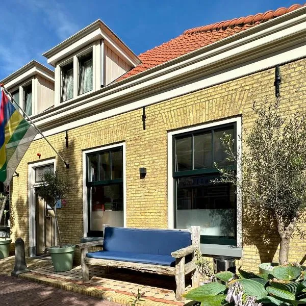 Hotel Buren, viešbutis mieste Midsland aan Zee