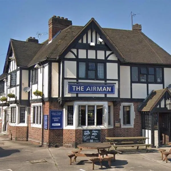 The Airman โรงแรมในFeltham