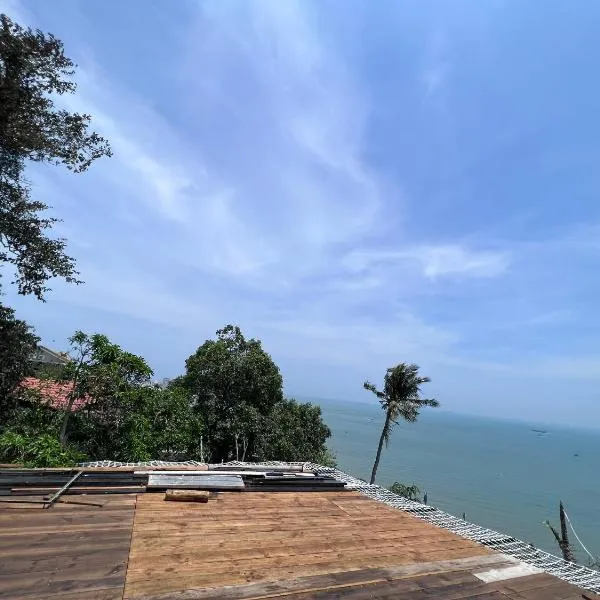 The mountain Sea View, hótel í Vung Tau