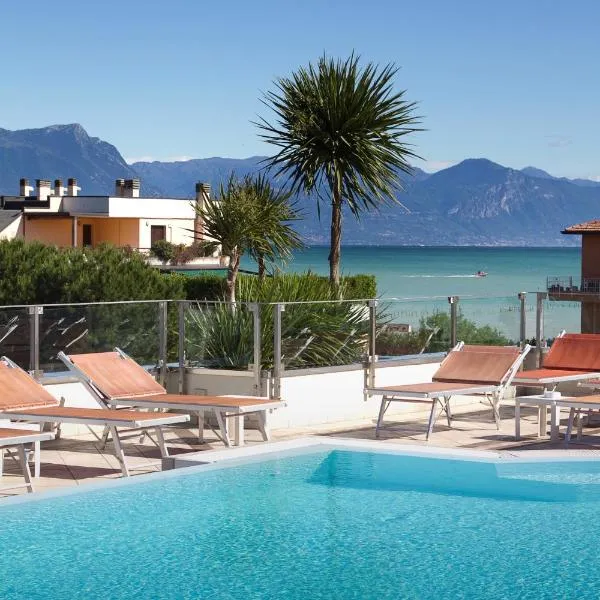 Hotel Arena: Sirmione'de bir otel