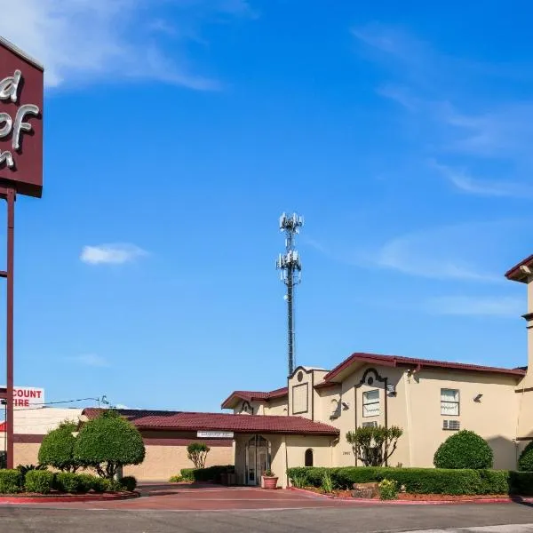 Red Roof Inn North Dallas - Park Central, hotel in Dallas