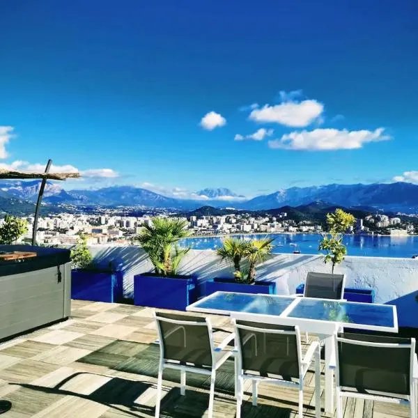 Penthouse panoramique avec Jacuzzi, hotell i Ajaccio