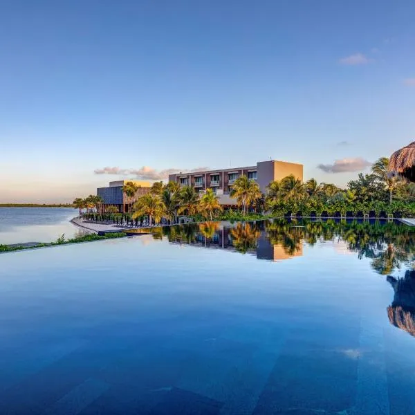 NIZUC Resort & Spa, hôtel à Cancún