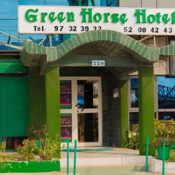 New Green Horse Hotel – hotel w mieście Kotonu