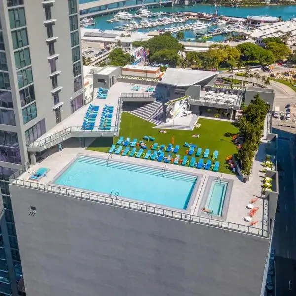 Luxury Waterfront Residences - near Kaseya Center, hotel in Miami