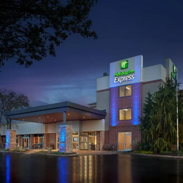 Holiday Inn Express - Akron NW - Fairlawn, an IHG Hotel, khách sạn ở Akron