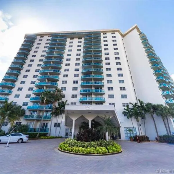 Sunny Isles Beach Spacious Apartment, hotel em Sunny Isles Beach