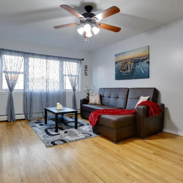 Ideally Located Jersey City Home, 8 Mi to NYC, hotel sa New York