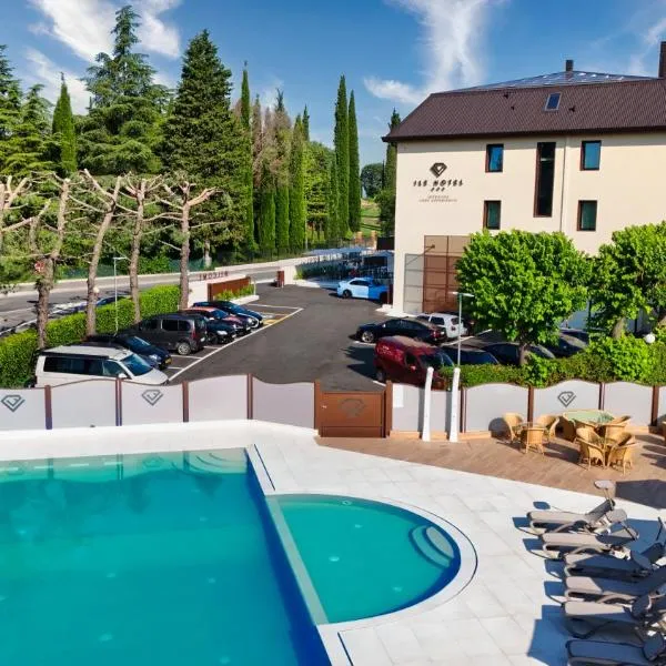 Ile Hotel, hotel sa Peschiera del Garda