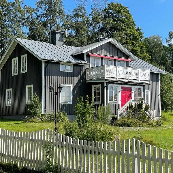 Timrå Farmhouse, hotel di Timrå