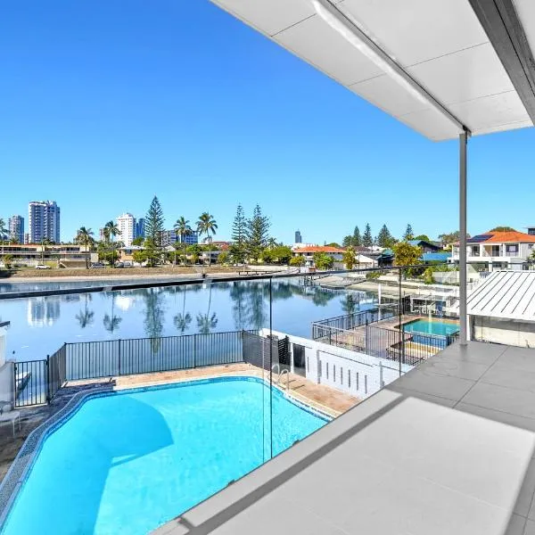 Riverside 4 Bedroom House Unit in Surfers Paradise, hotel en Gold Coast