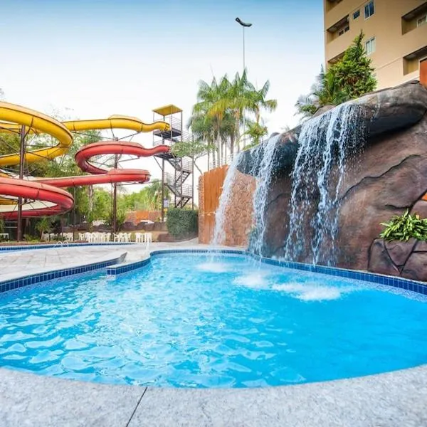 ÁGUAS TERMAIS NATURAIS nas PISCINAS com ÁGUAS QUENTES 24 HORAS acesso GRÁTIS aos PARQUES AQUÁTICOS dos RESORTS GOLDEN DOLPHIN GRAND HOTEL do SUPREME e do EXPRESS os melhores HOTÉIS RESORTS com PARQUE AQUÁTICO em CALDAS NOVAS Garanta JÁ PROMOÇÃO QUALIDADE, hotell sihtkohas Caldas Novas