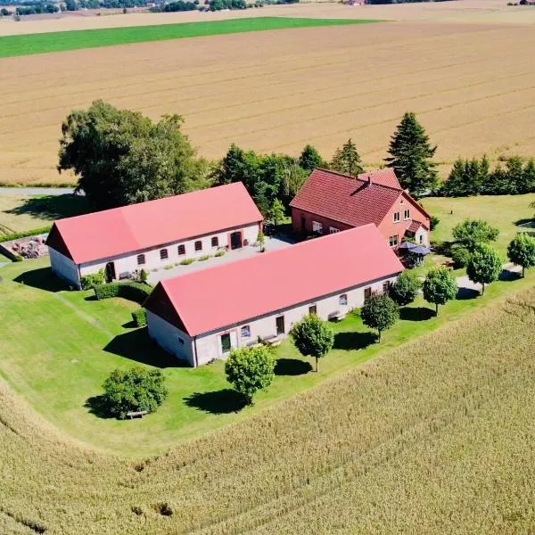 Solhögs Gård nr 4, hotel v mestu Gärsnäs