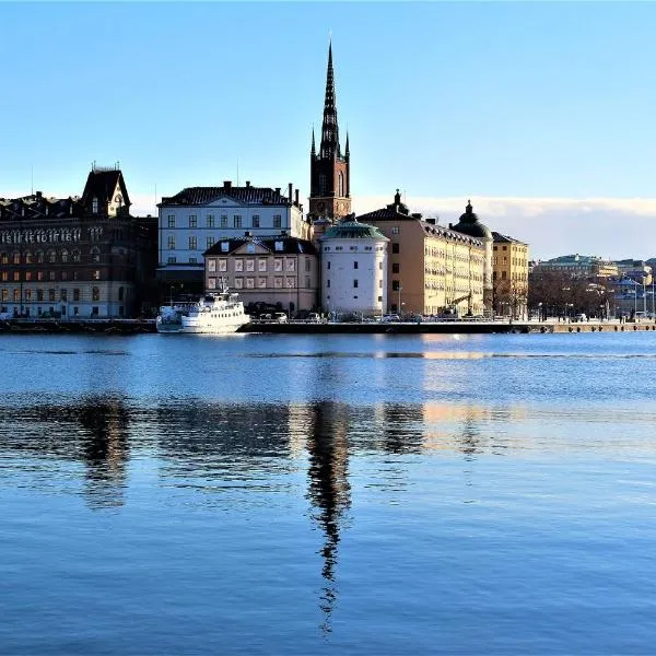 4 Bedroom Nordic Central Villa, hotell i Stockholm