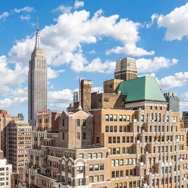 Courtyard by Marriott Times Square West, hotell i Chinatown