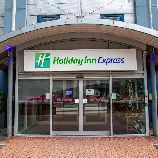 Holiday Inn Express Royal Docks, an IHG Hotel, хотел в Лондон