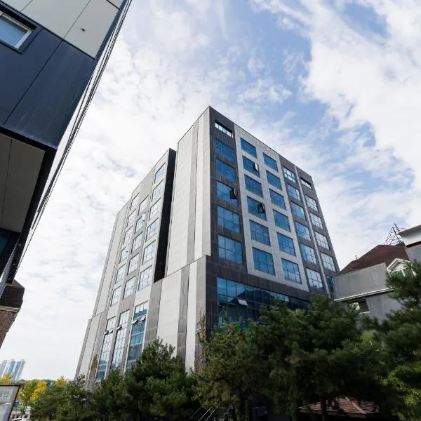 Browndot Hotel Incheon Songdo, отель в Инчхоне