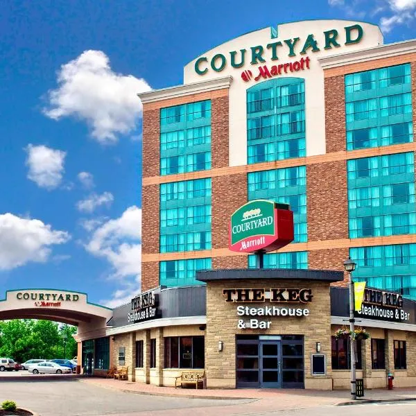 나이아가라 폭포에 위치한 호텔 코트야드 바이 메리어트 나이아가라 폴스 (Courtyard by Marriott Niagara Falls)