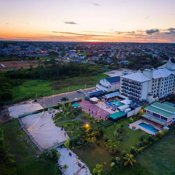 Courtyard by Marriott Paramaribo, hótel í Flora