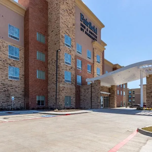 Fairfield Inn & Suites Dallas Arlington South, hotel in Arlington