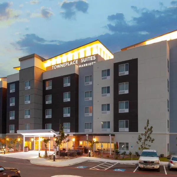 TownePlace Suites by Marriott San Antonio Westover Hills, отель в Сан-Антонио